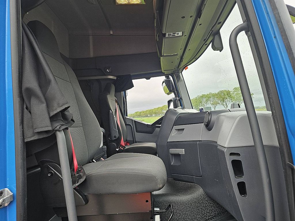 RENAULT T 440