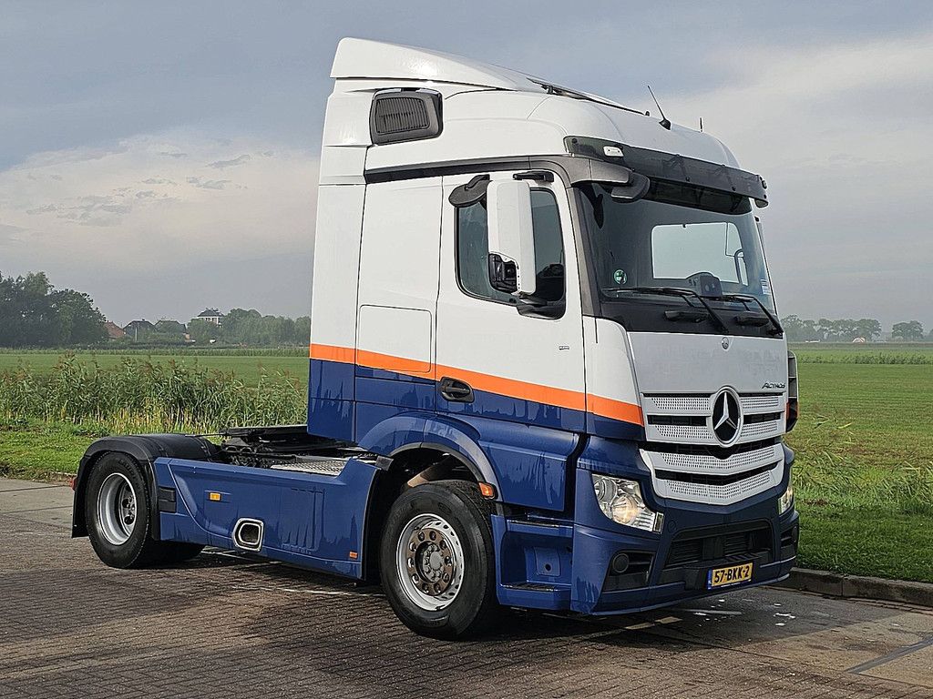 MERCEDES-BENZ ACTROS 1836
