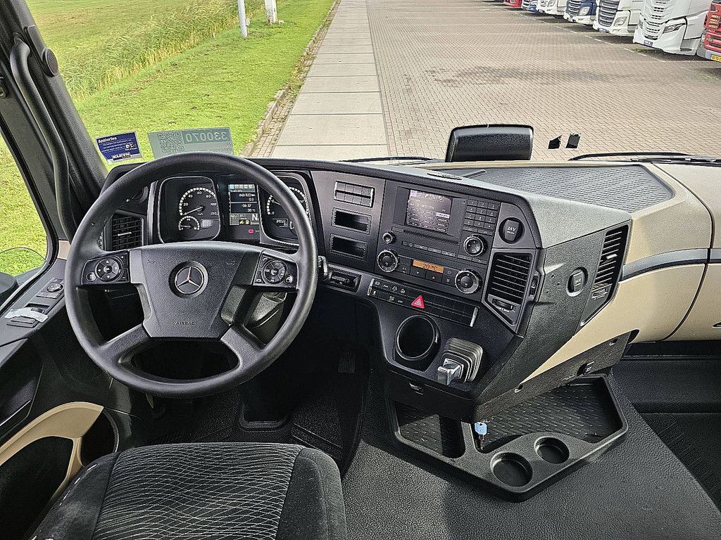 MERCEDES-BENZ ACTROS 1836
