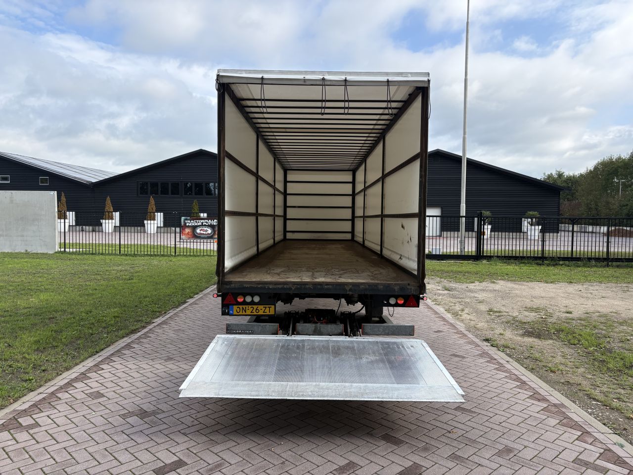 Be oplegger 7 TON DRAF huifzeilen met laadklep