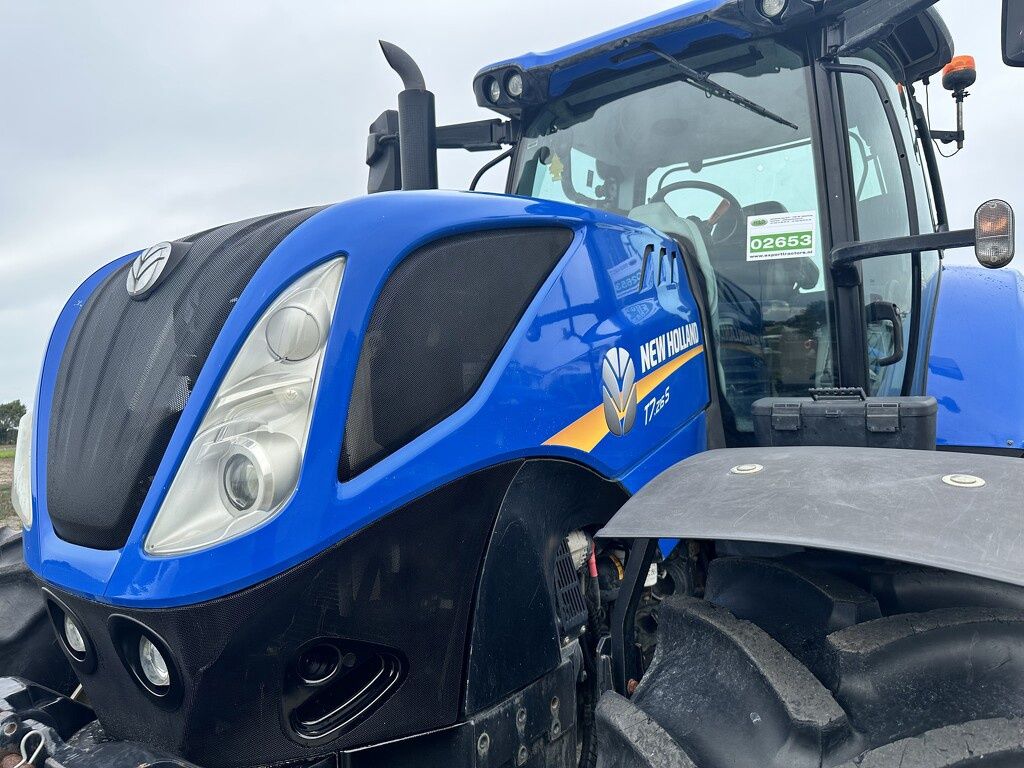 New Holland 215 S