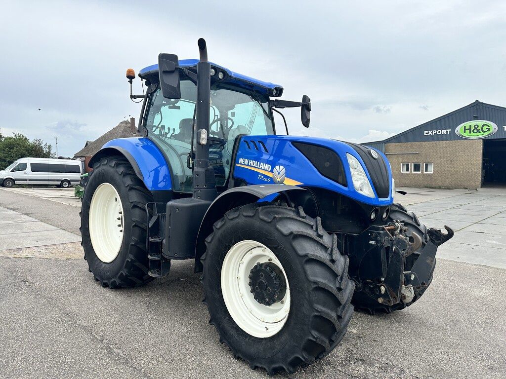New Holland 215 S