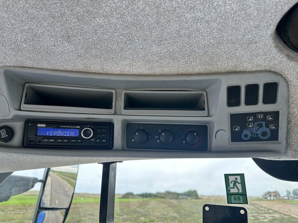 New Holland 215 S
