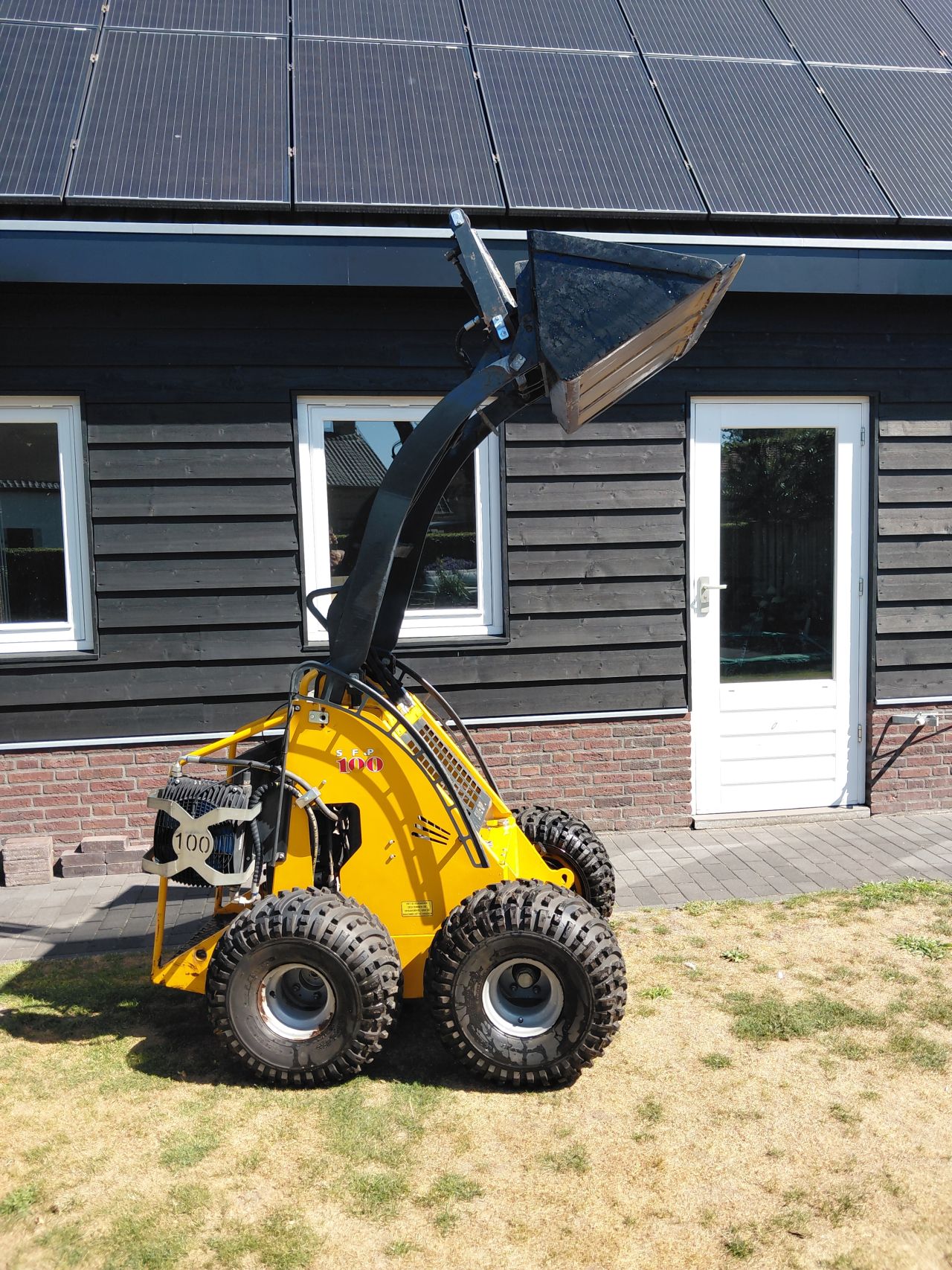 Sherpa 100 ( Bj 2022 ) Skidster / Giant / Mini loader / Shovel