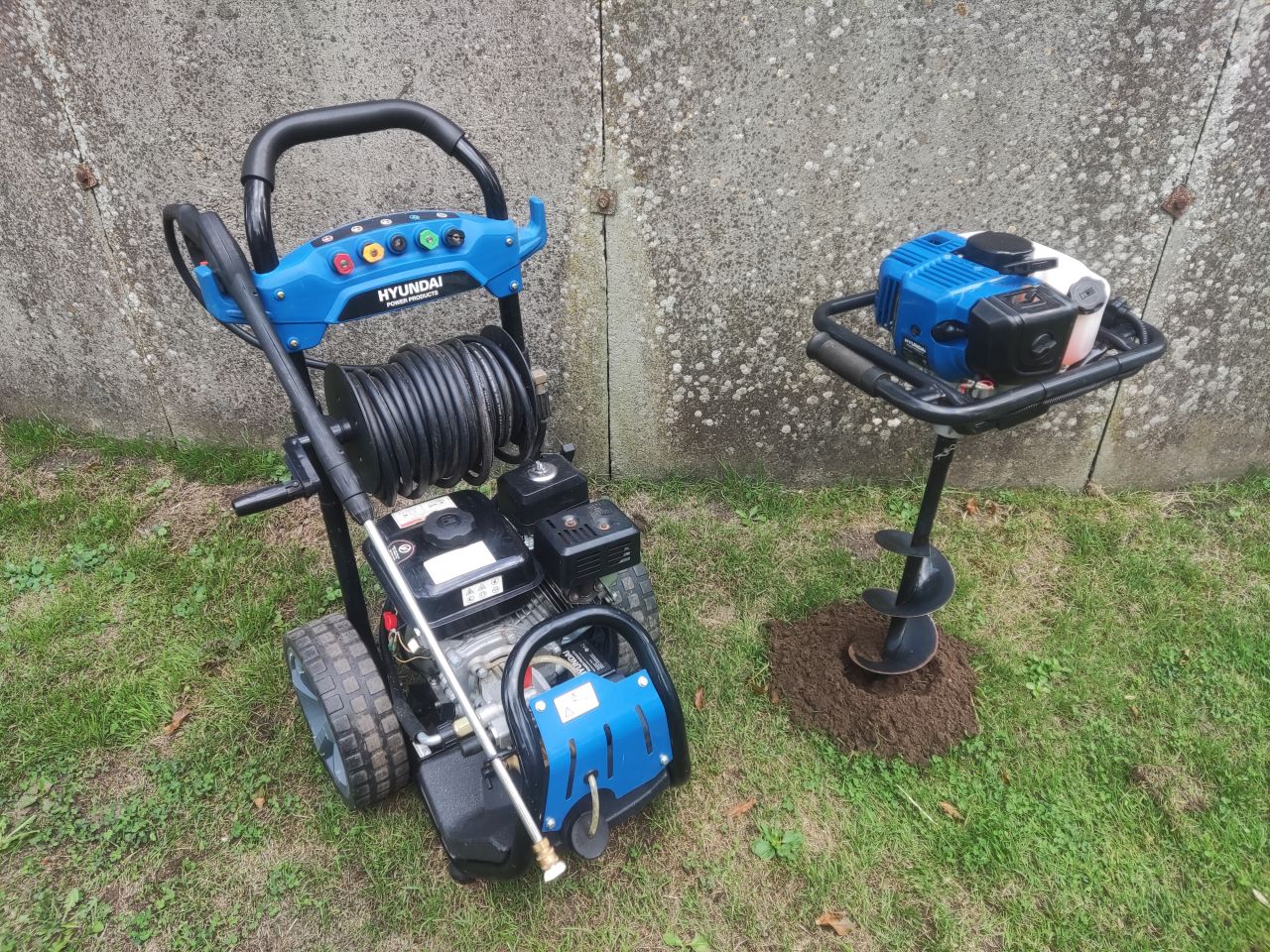 Set HYUNDAI machines (grondboor en hogedrukreiniger)