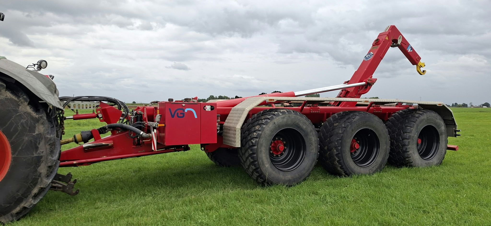 Vgm haakarm carrier HA30 jong gebruikt