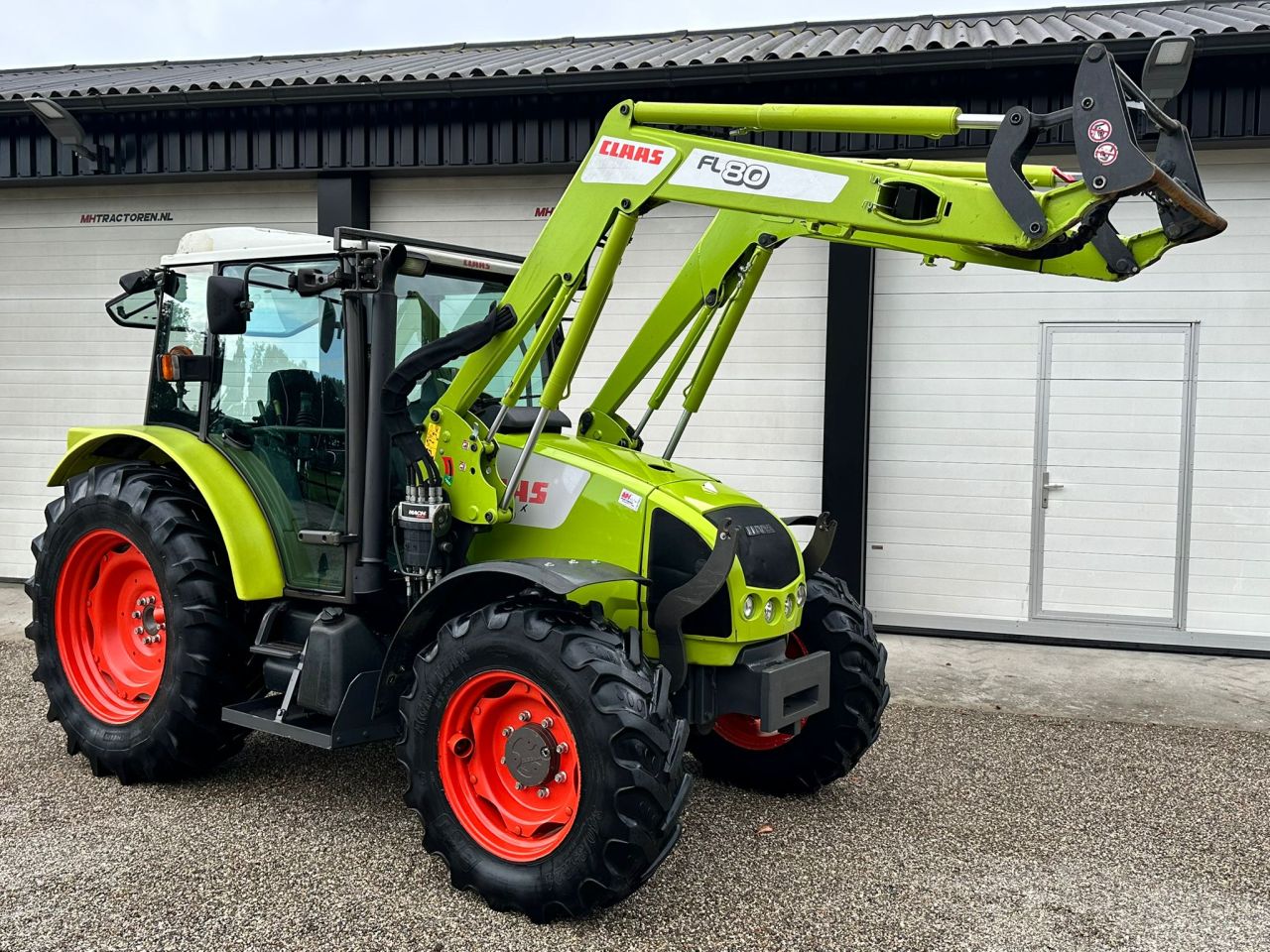 TE KOOP: zeer nette CLAAS CELTIS 426-RX