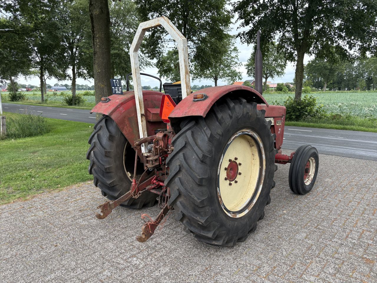 International 523