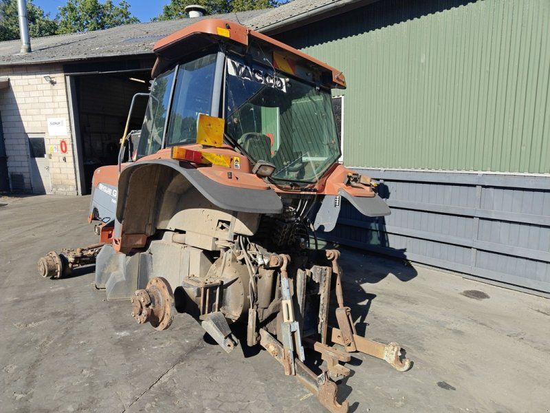 New Holland G190