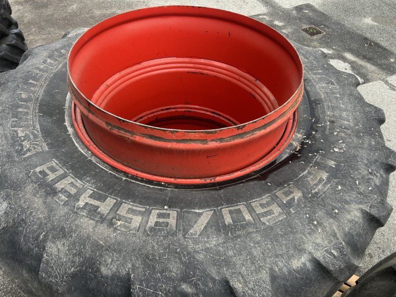 Michelin 650/85R38