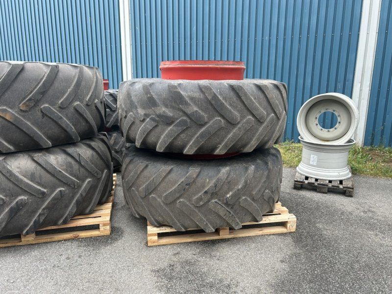 Michelin 650/85R38