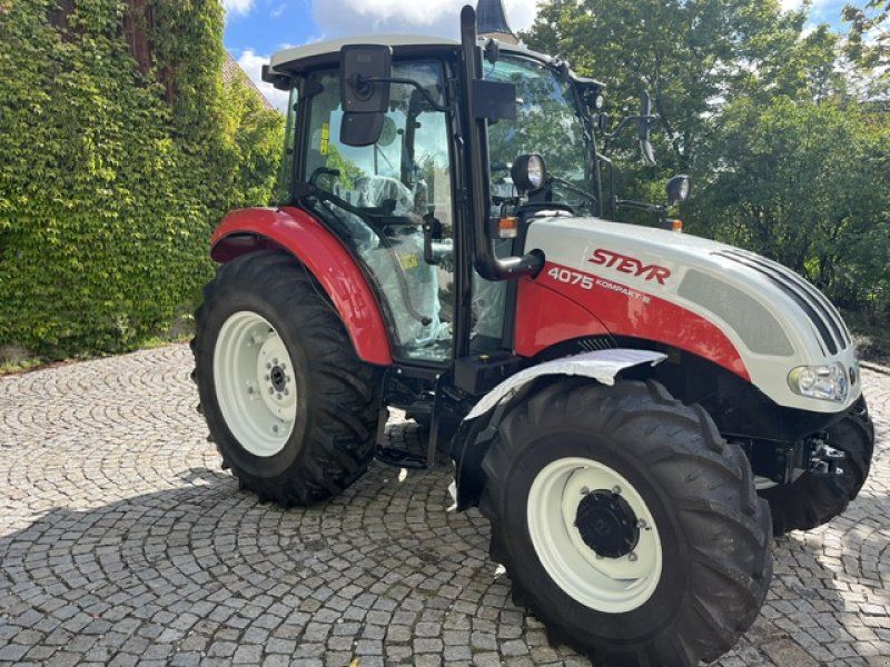 Steyr 4075 S Kompakt