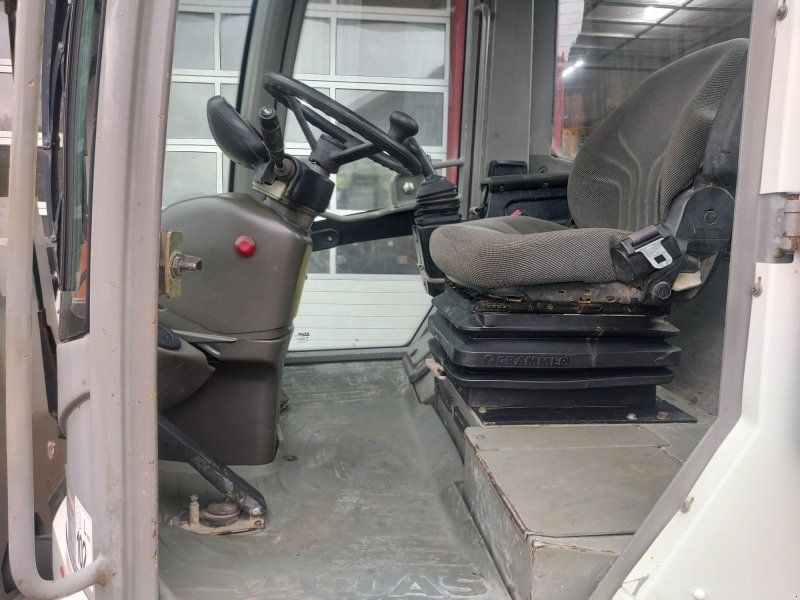 Atlas AR 80 mit Breitreifen