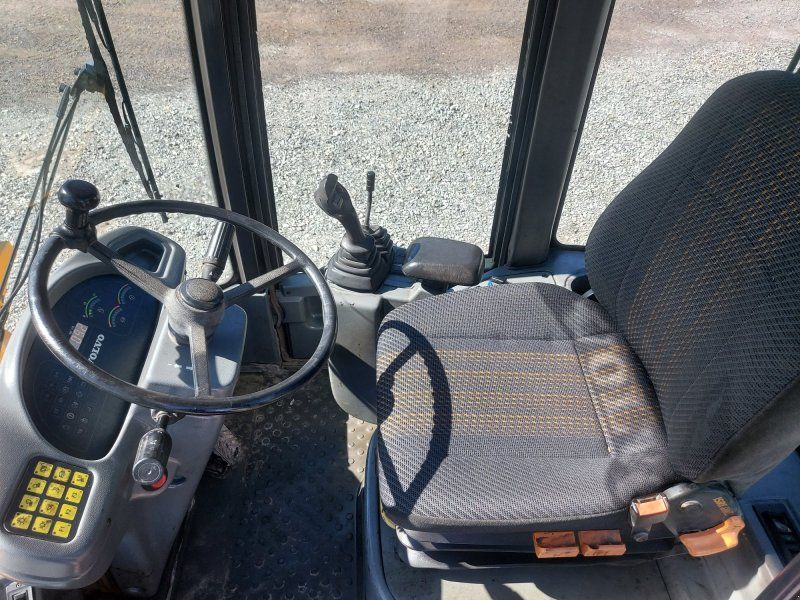 Volvo L 30 B