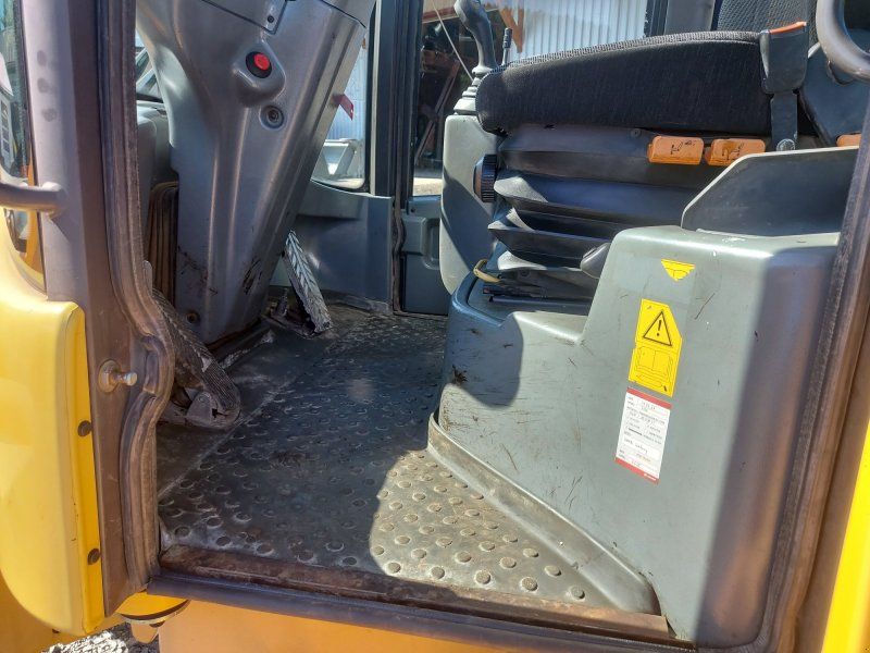 Volvo L 30 B