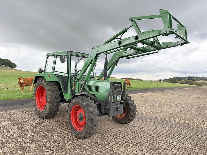 Fendt 108 LSA Allrad mit Frontlader