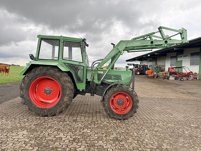 Fendt 108 LSA Allrad mit Frontlader