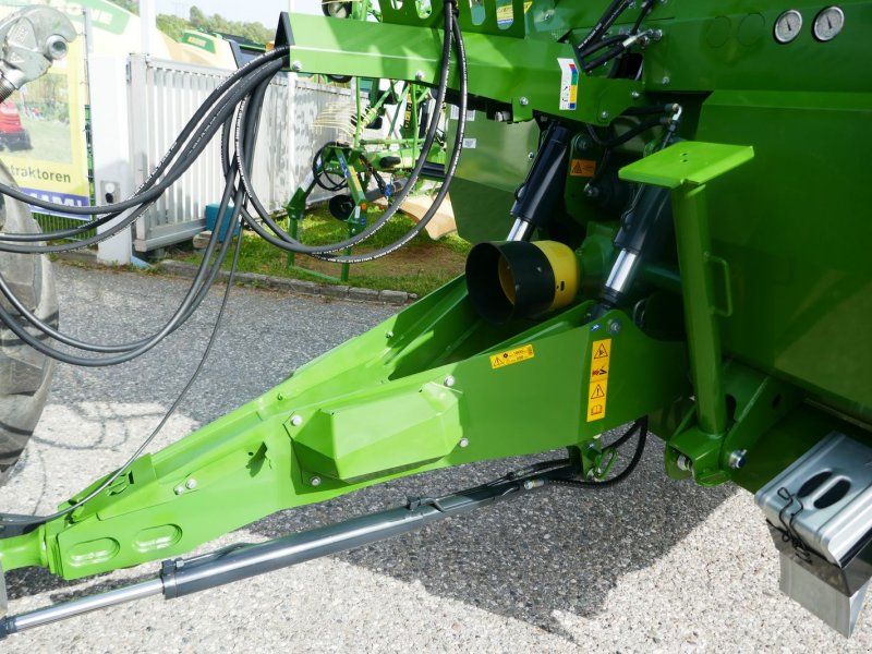 Krone TX 460