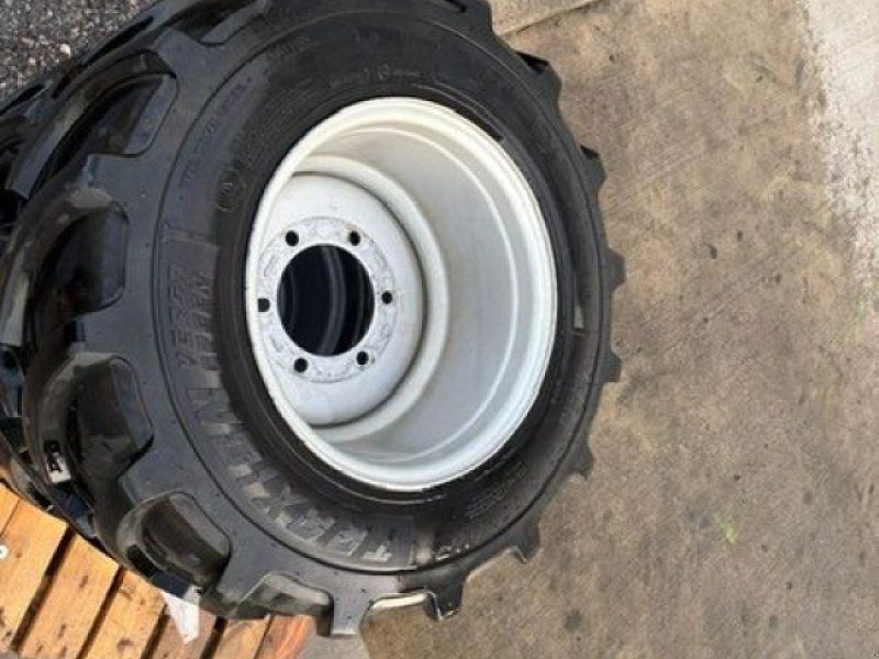 Vredestein 440/50R17 Traxion Versa Green Komplet