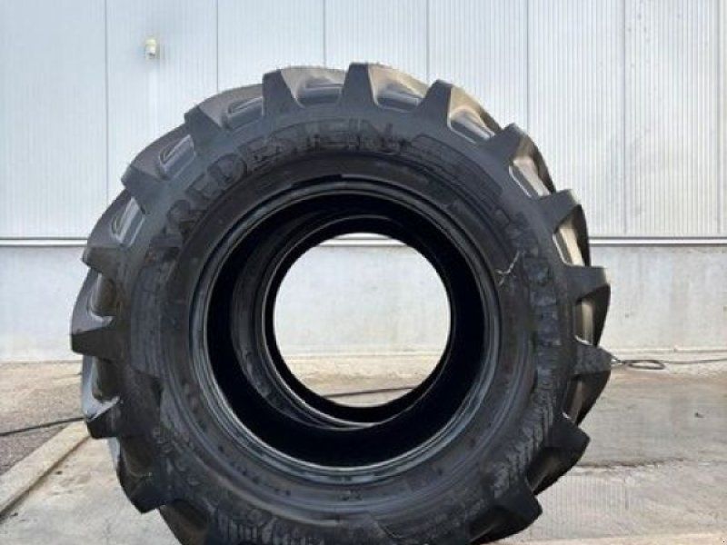 Vredestein 600/60R28 Traxion timall
