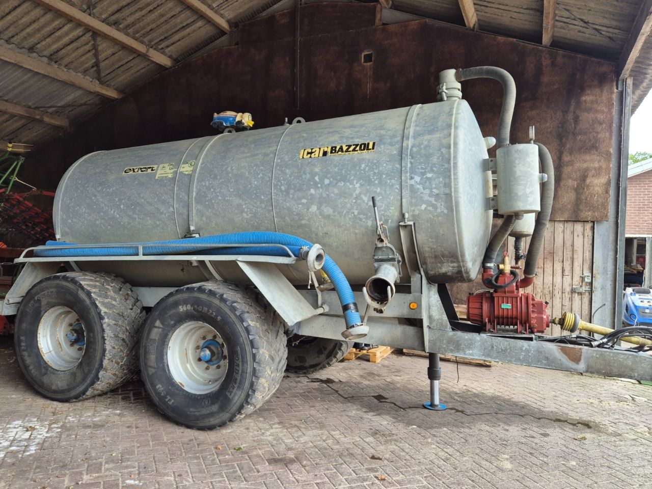 Bazzoli mesttank transporttank watertank 8500 liter 8,5 kuub