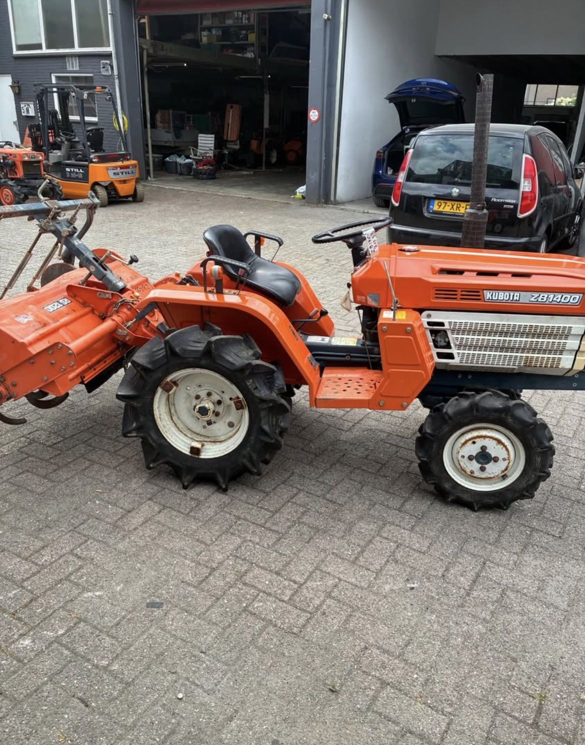 Kubota b1400