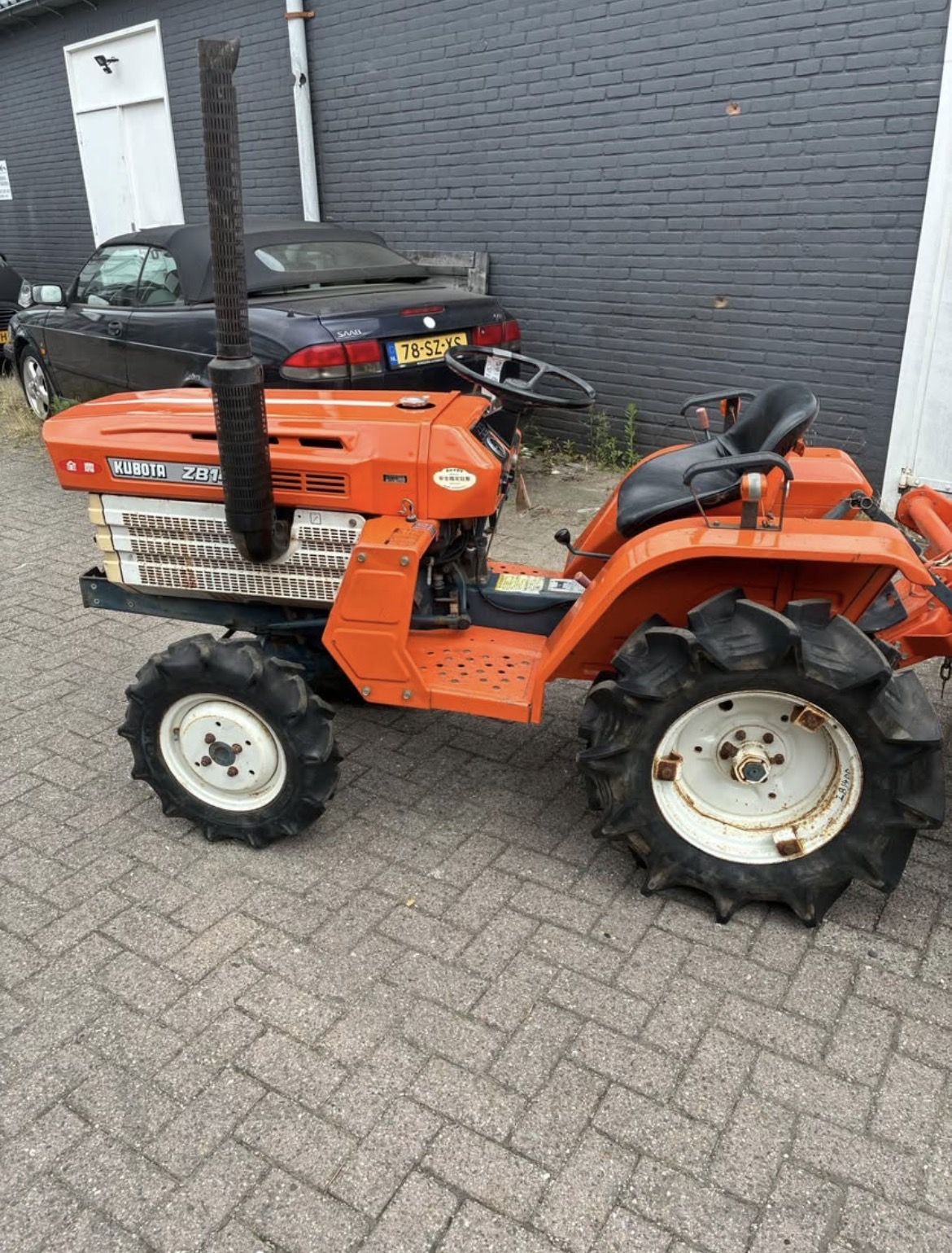 Kubota b1400