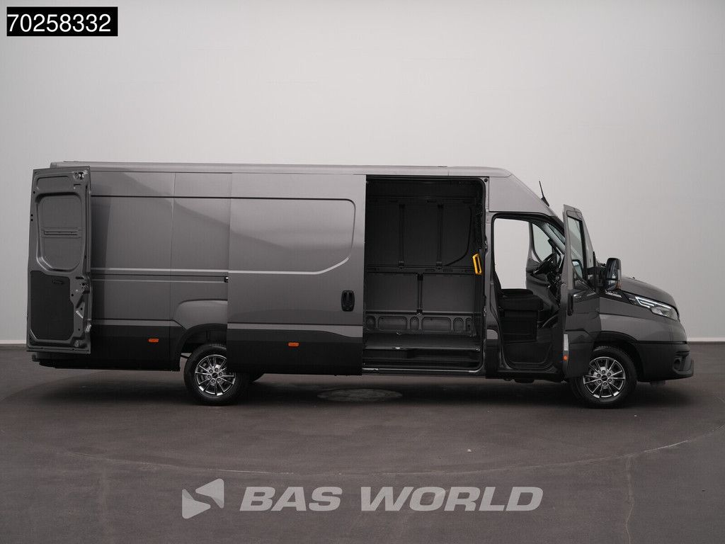 Iveco Daily 35S21 BPM VRIJ! 3.0L Automaat 210PK L3H2 2025-Model 3,5t Trekvermogen ACC LED CarPlay Camera Parkeersensoren Velgen 16m3 Euro6 L4H2 16m3 Airco