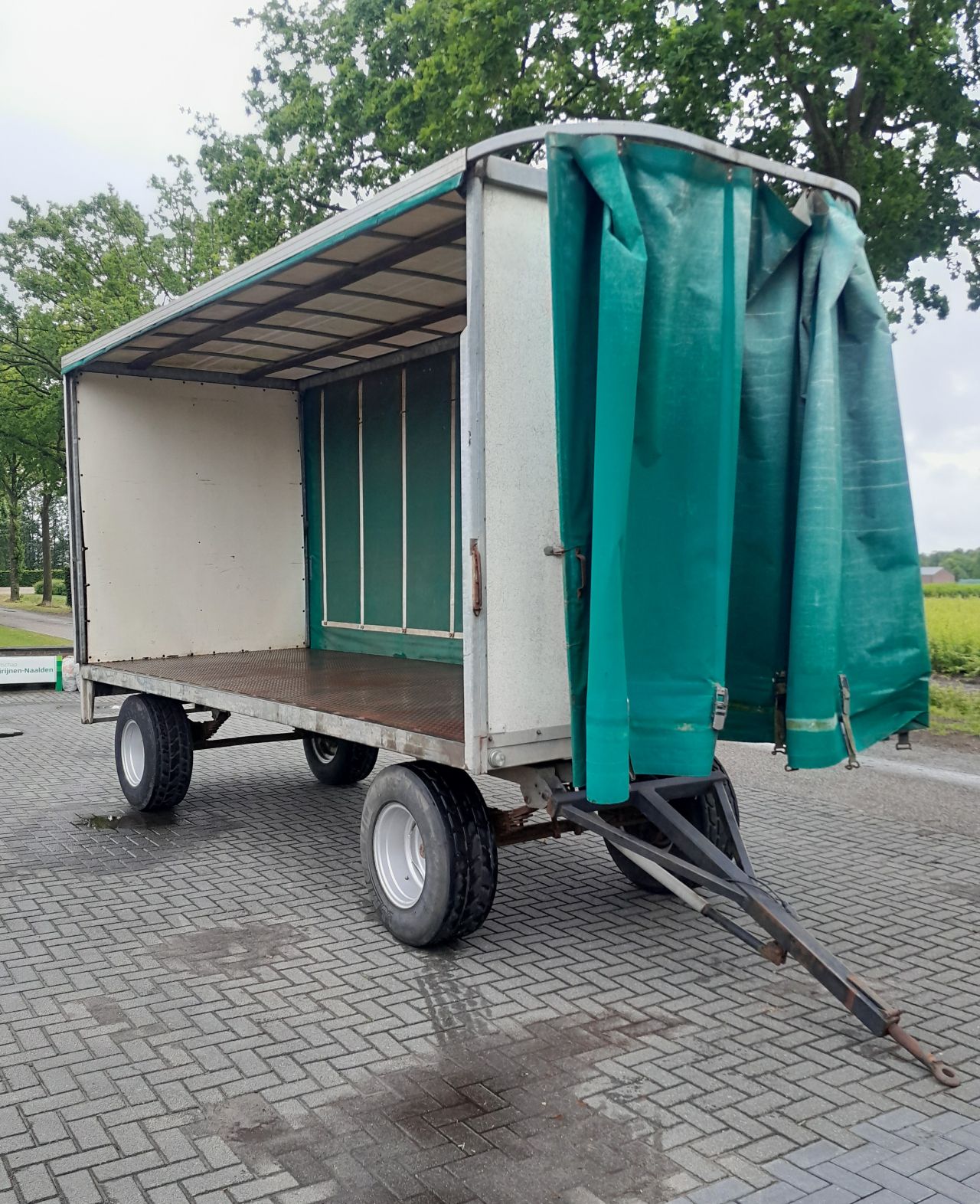 Boomteelt Machines