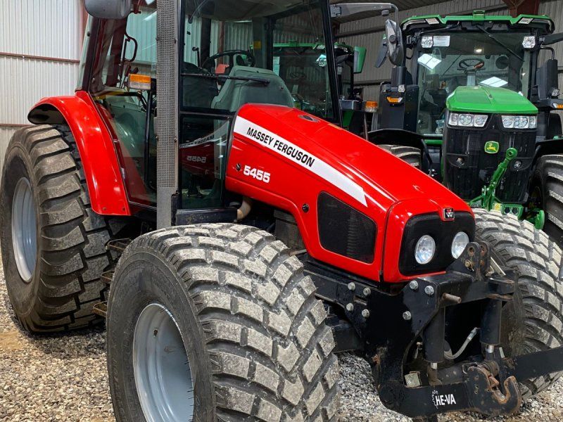 Massey Ferguson 5455