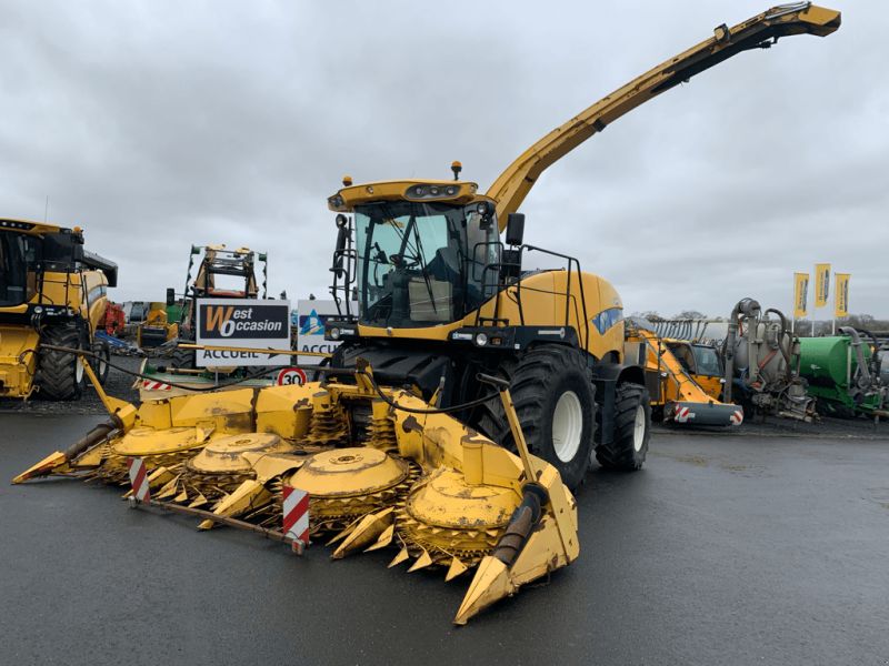 New Holland FR9060