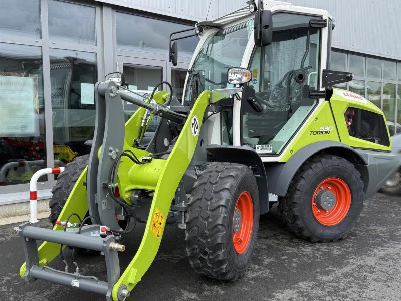 Claas TORION 530