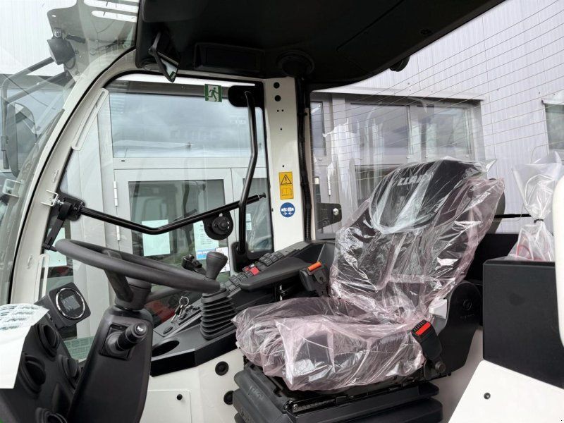 Claas TORION 530