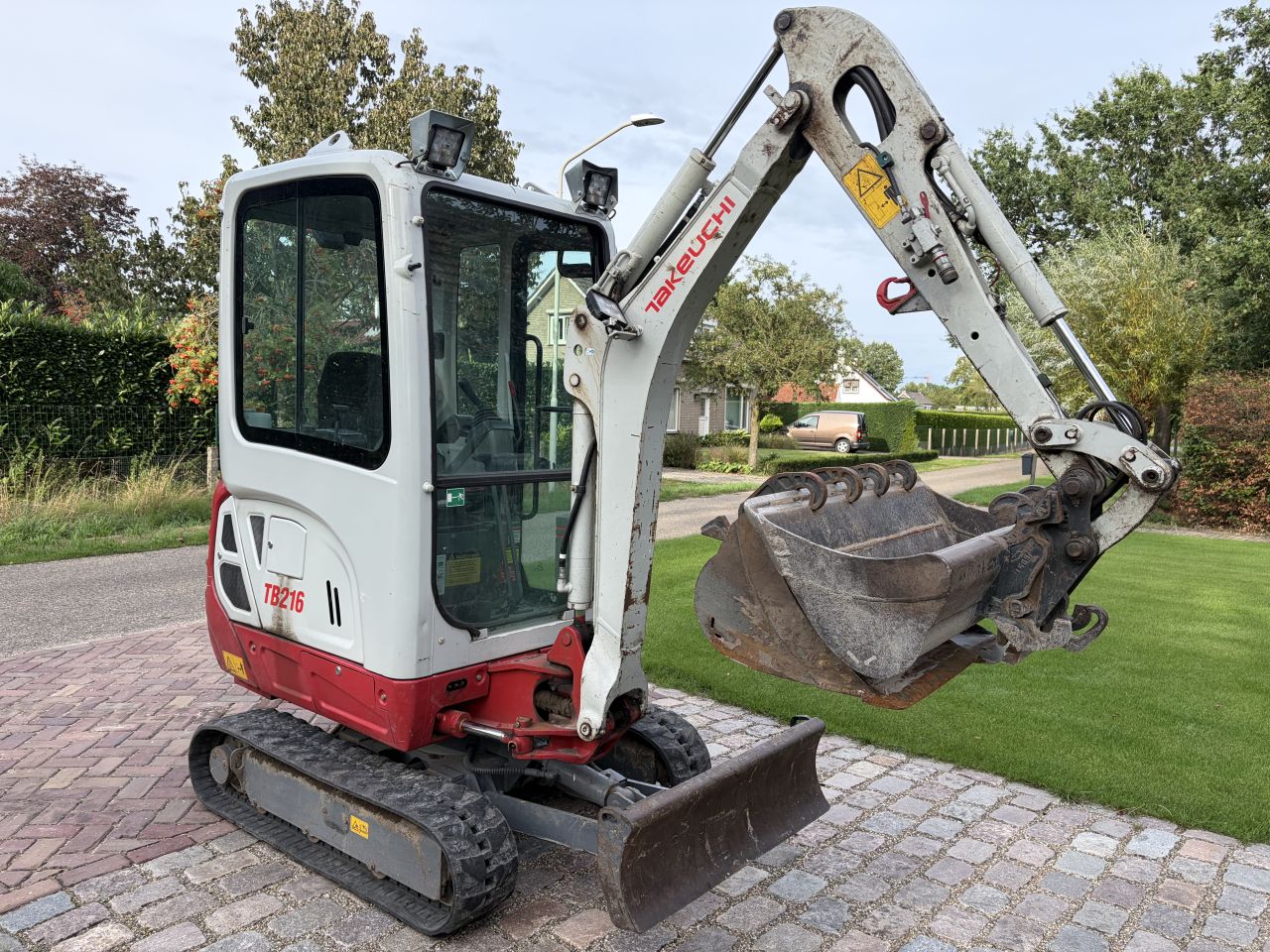 Takeuchi TB216