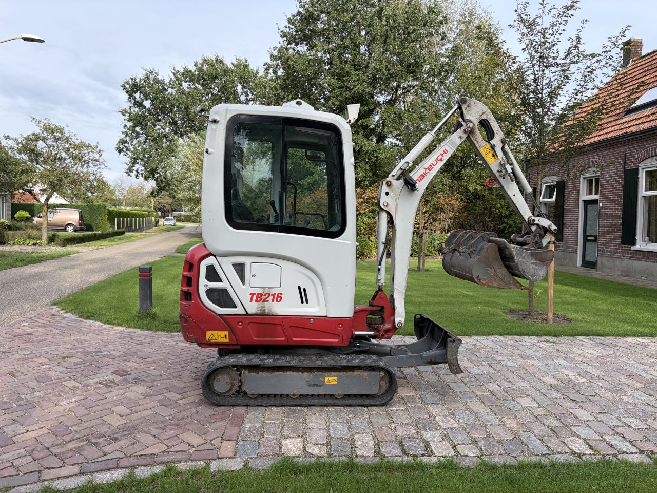 Takeuchi TB216