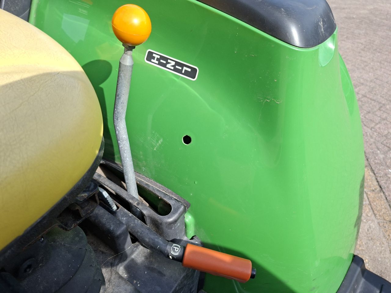 John Deere 3036e trekker met voorlader - 465 draaiuren - 35 pk