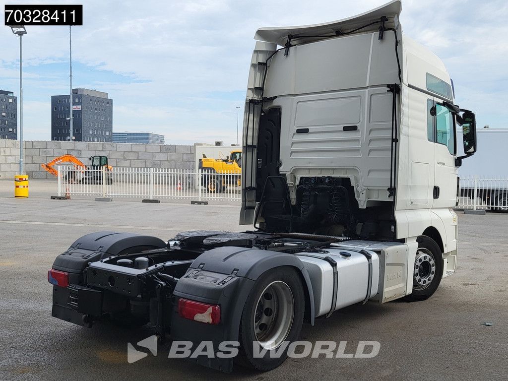 MAN TGX 18.500 4X2 XXL Mega Retarder 2x Tanks ACC