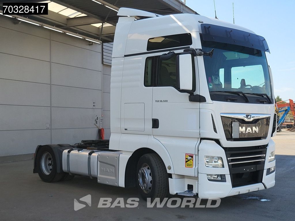 MAN TGX 18.500 4X2 XXL Mega Retarder 2x Tanks ACC