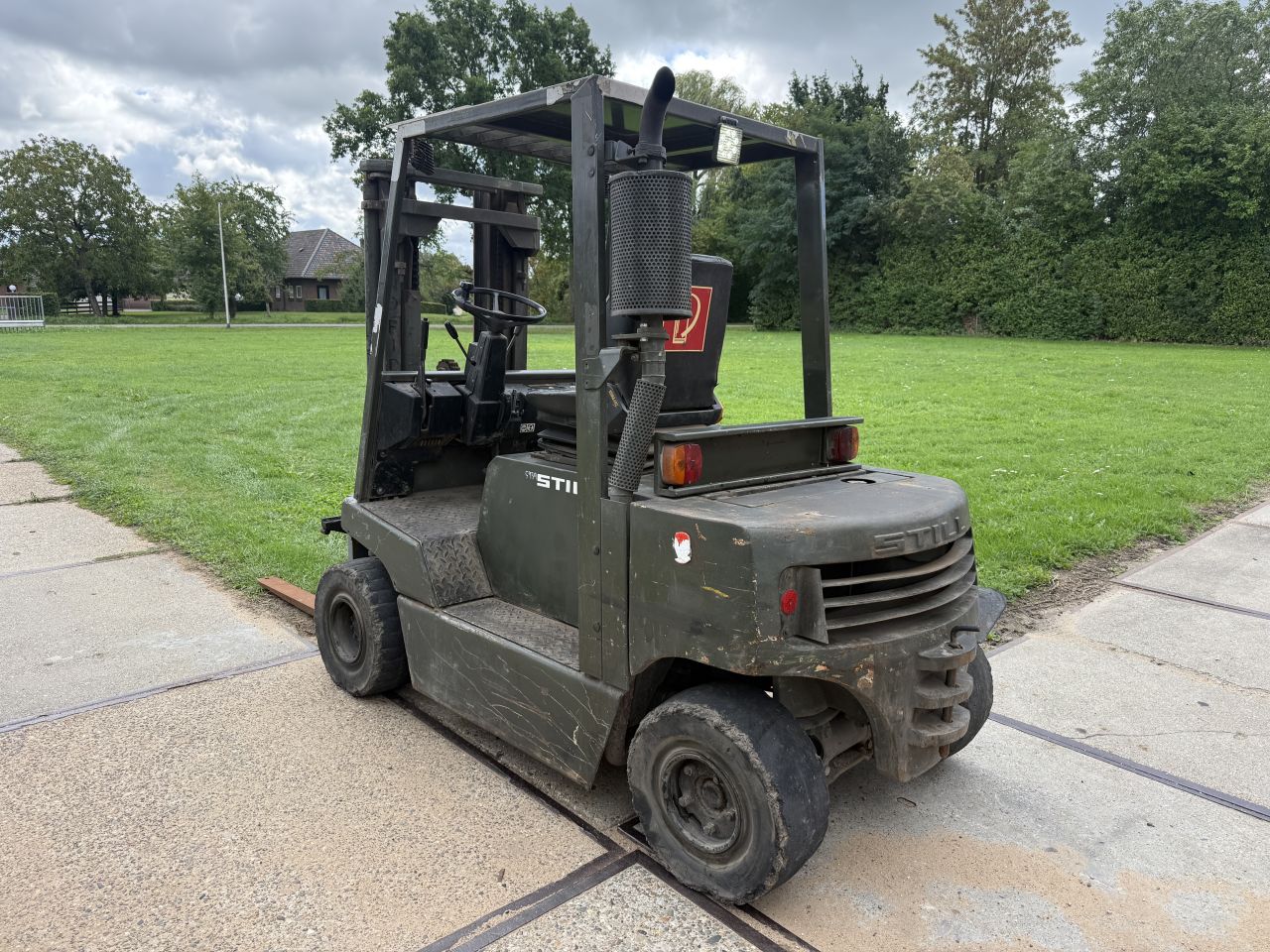 Still 2.5 tonner diesel heftruck 3-delige mast EX LEGER