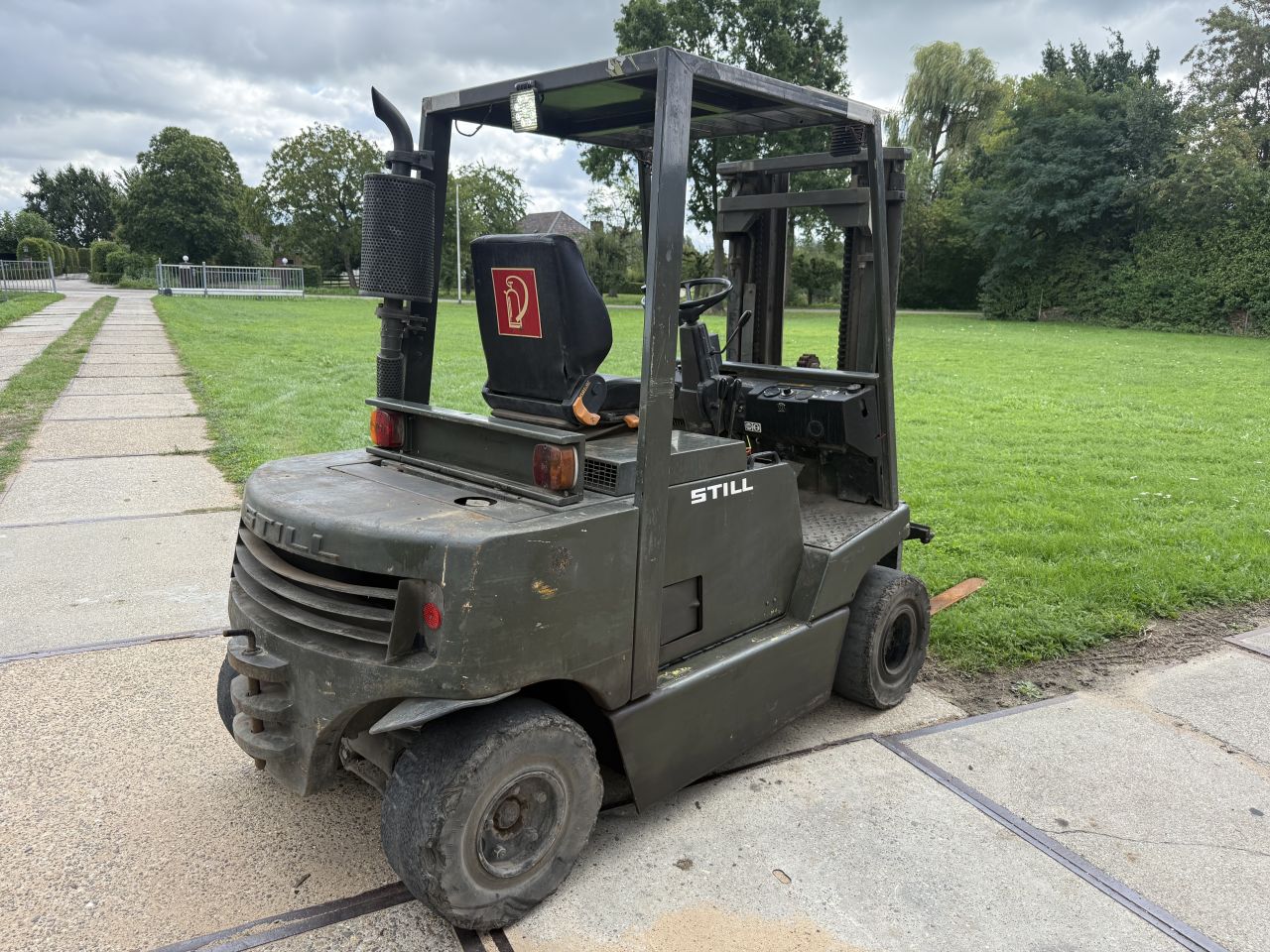 Still 2.5 tonner diesel heftruck 3-delige mast EX LEGER