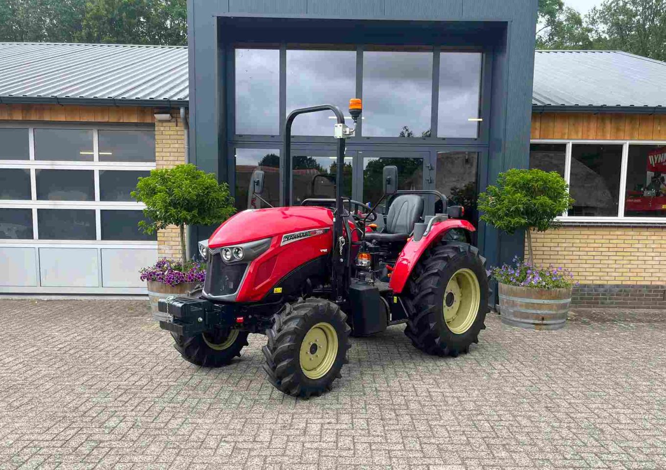 Yanmar YM 359, 60 pk tractor voor een speciale demoprijs