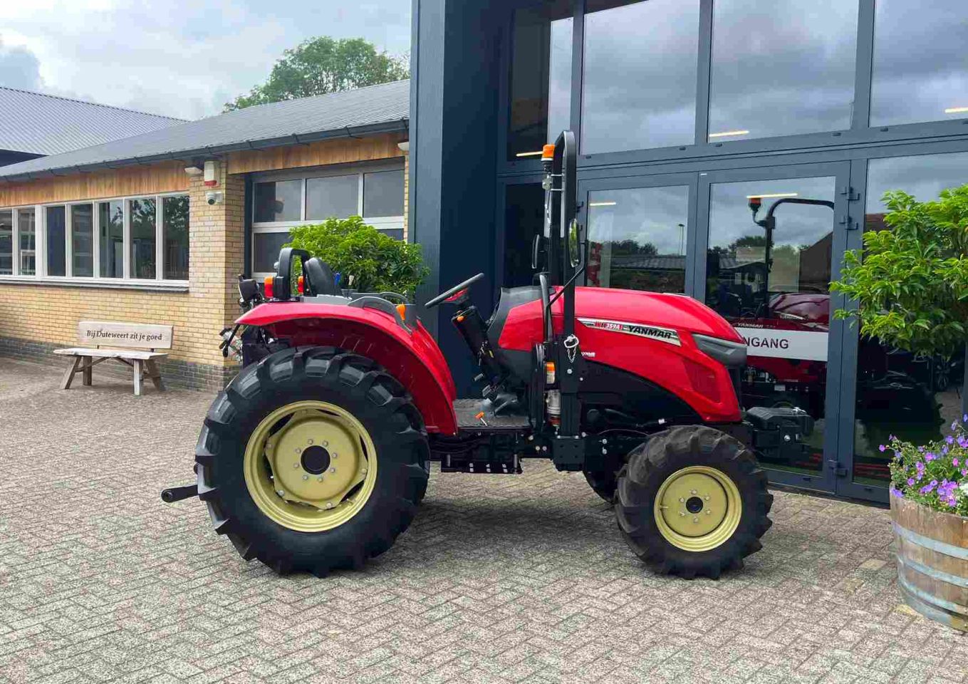 Yanmar YM 359, 60 pk tractor voor een speciale demoprijs