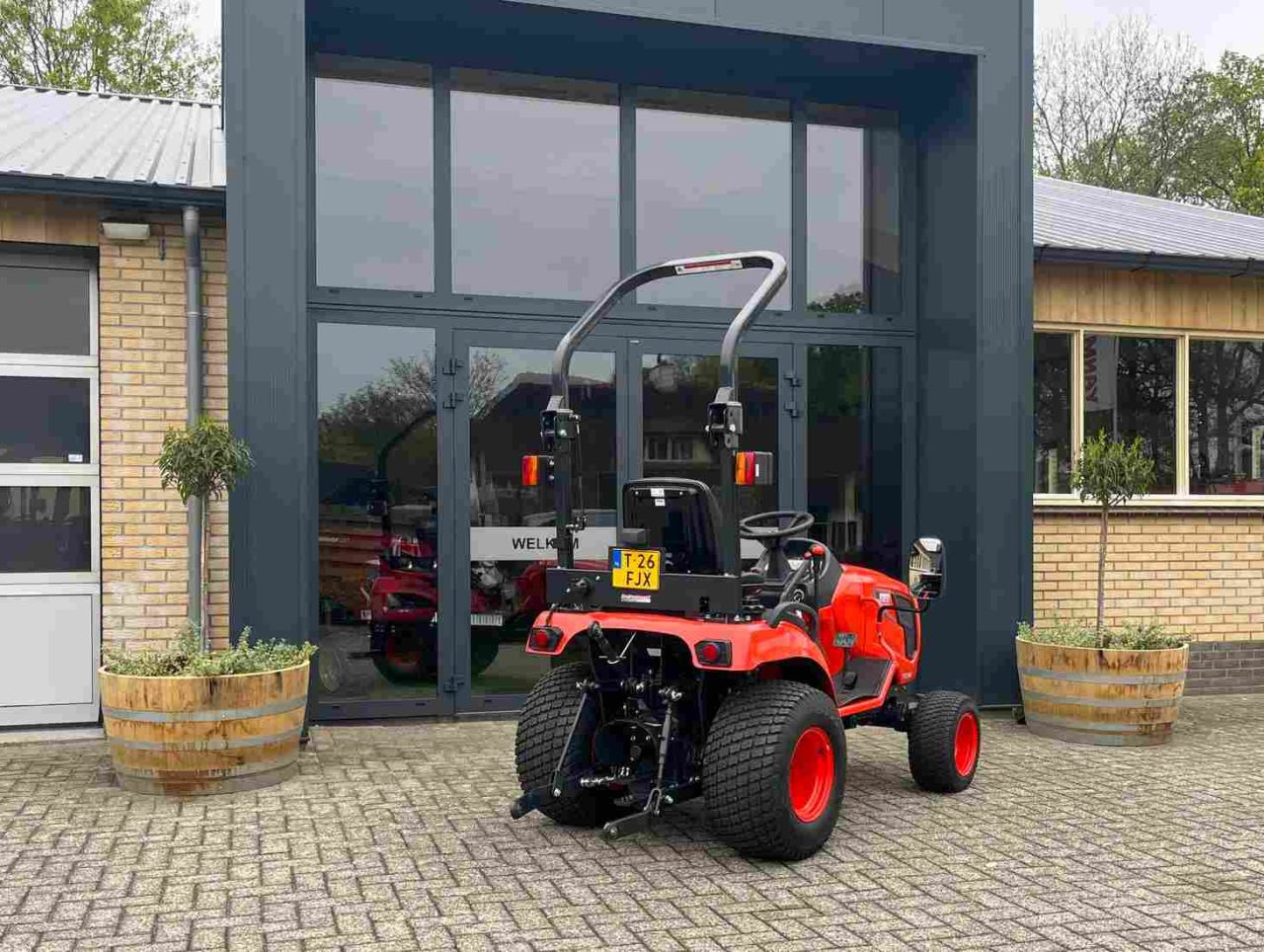 Kioti CS 2220 op gazonbanden overjarig nieuw voor actieprijs!