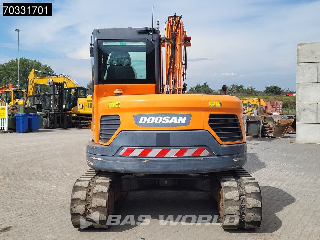 Doosan DX85 R-3 A/C - 2 Buckets