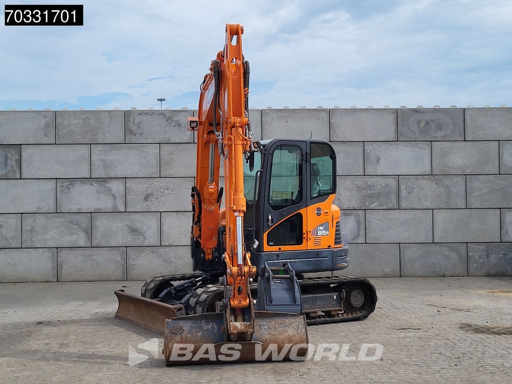 Doosan DX85 R-3 A/C - 2 Buckets