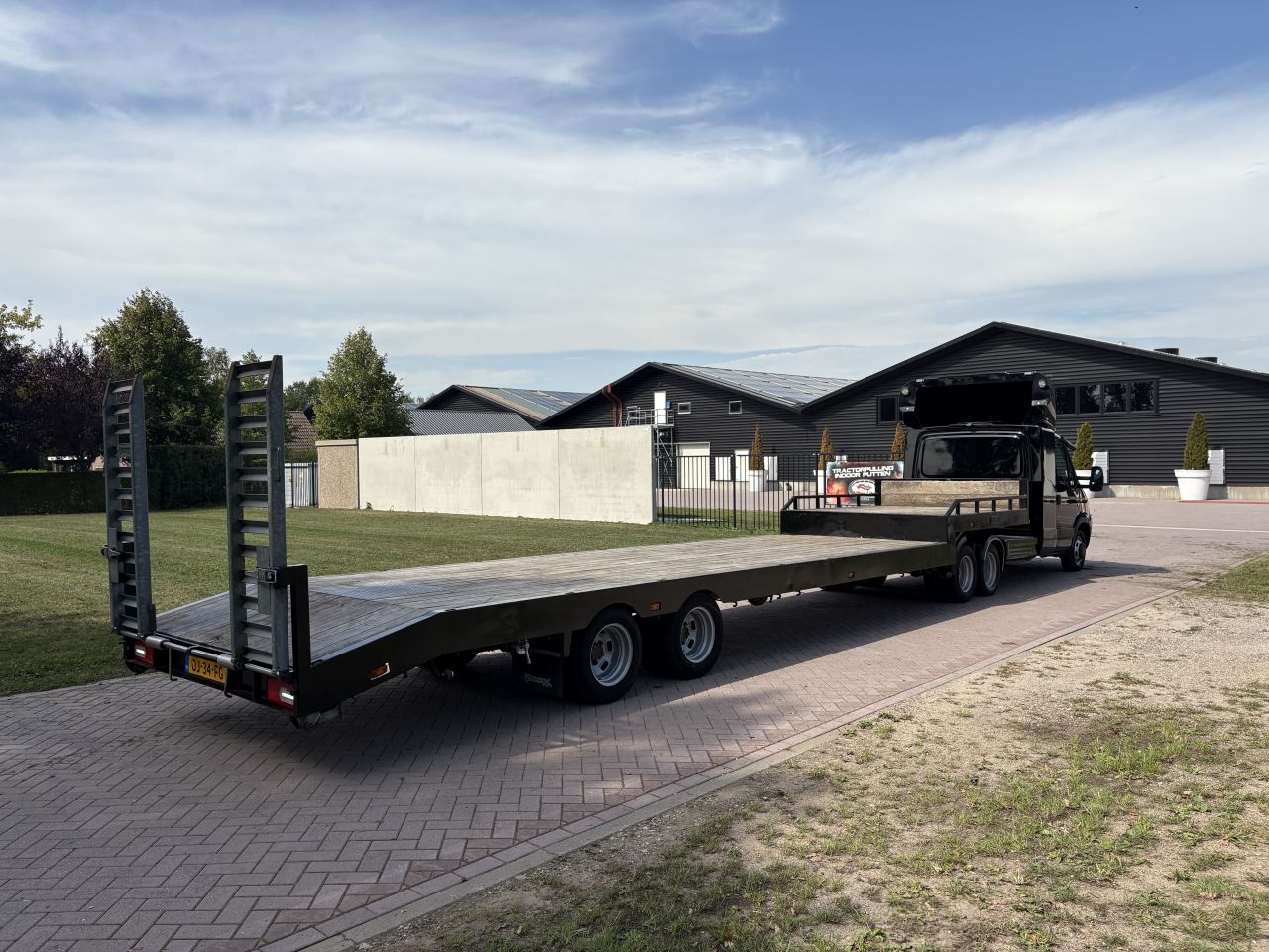Be trekker iveco 12 TON EURO 5 -be oplegger semi dieplader