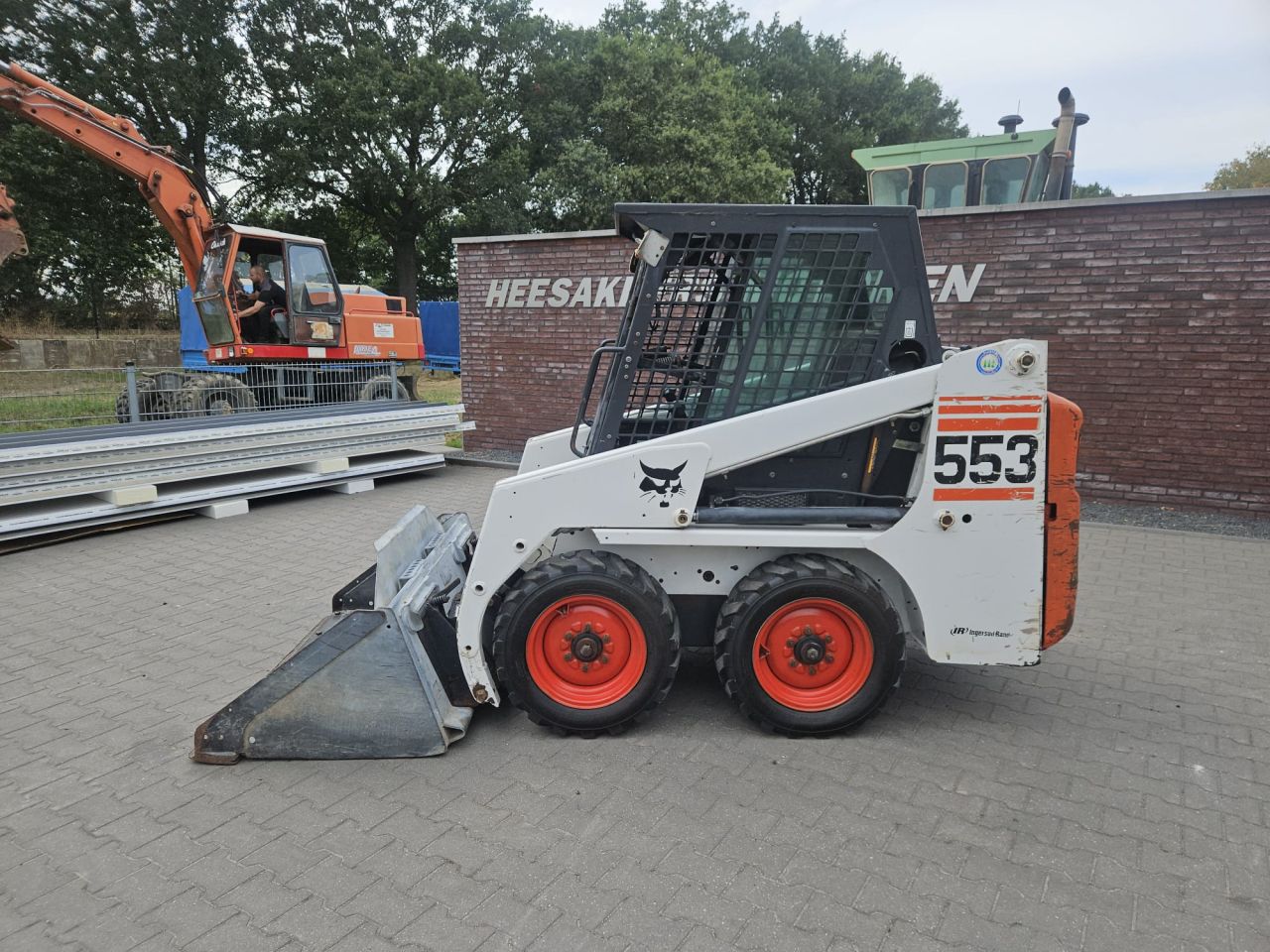 Bobcat 553