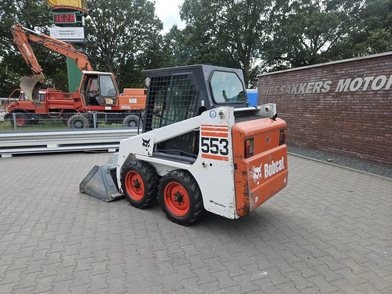 Bobcat 553
