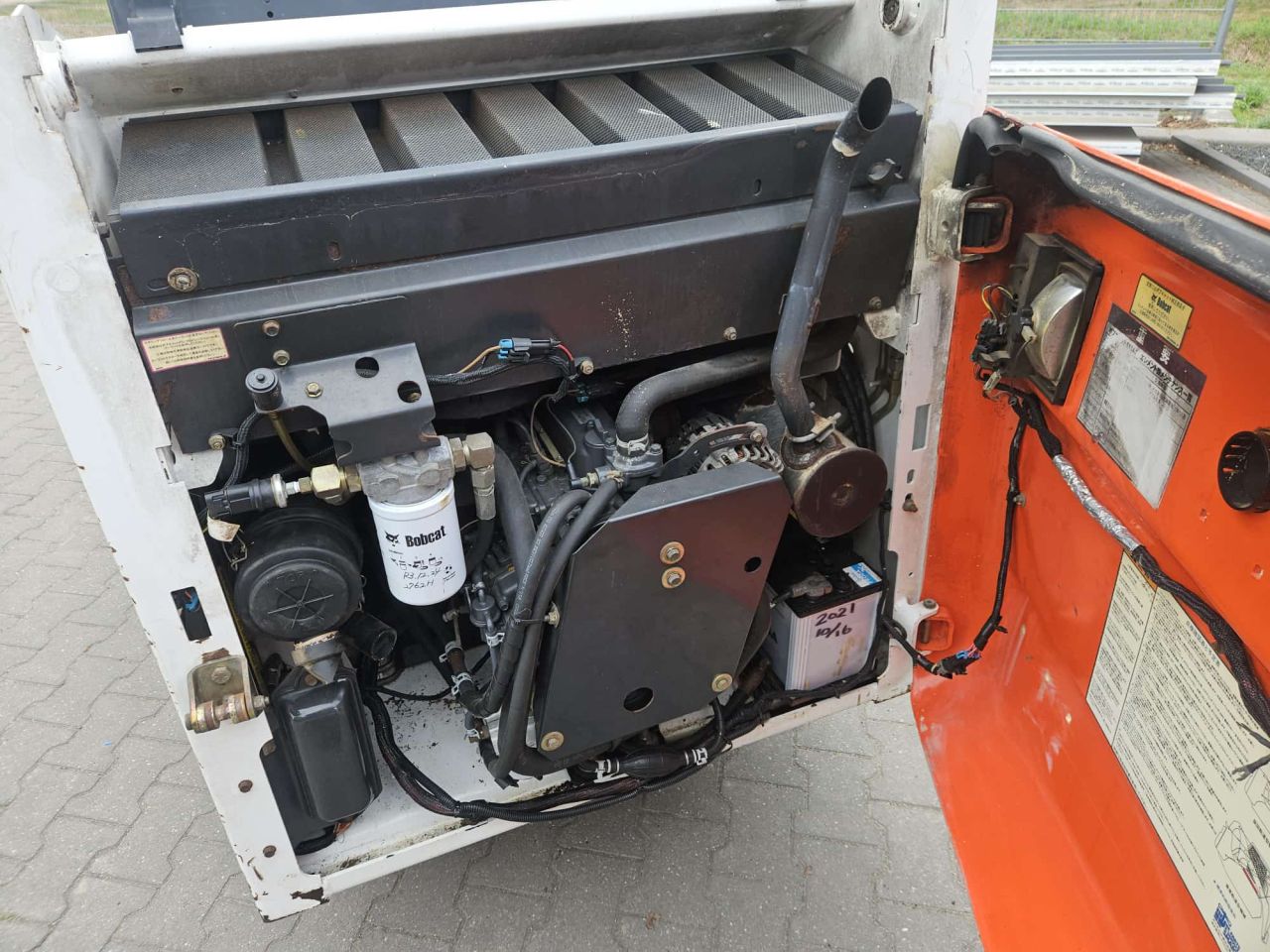 Bobcat 553