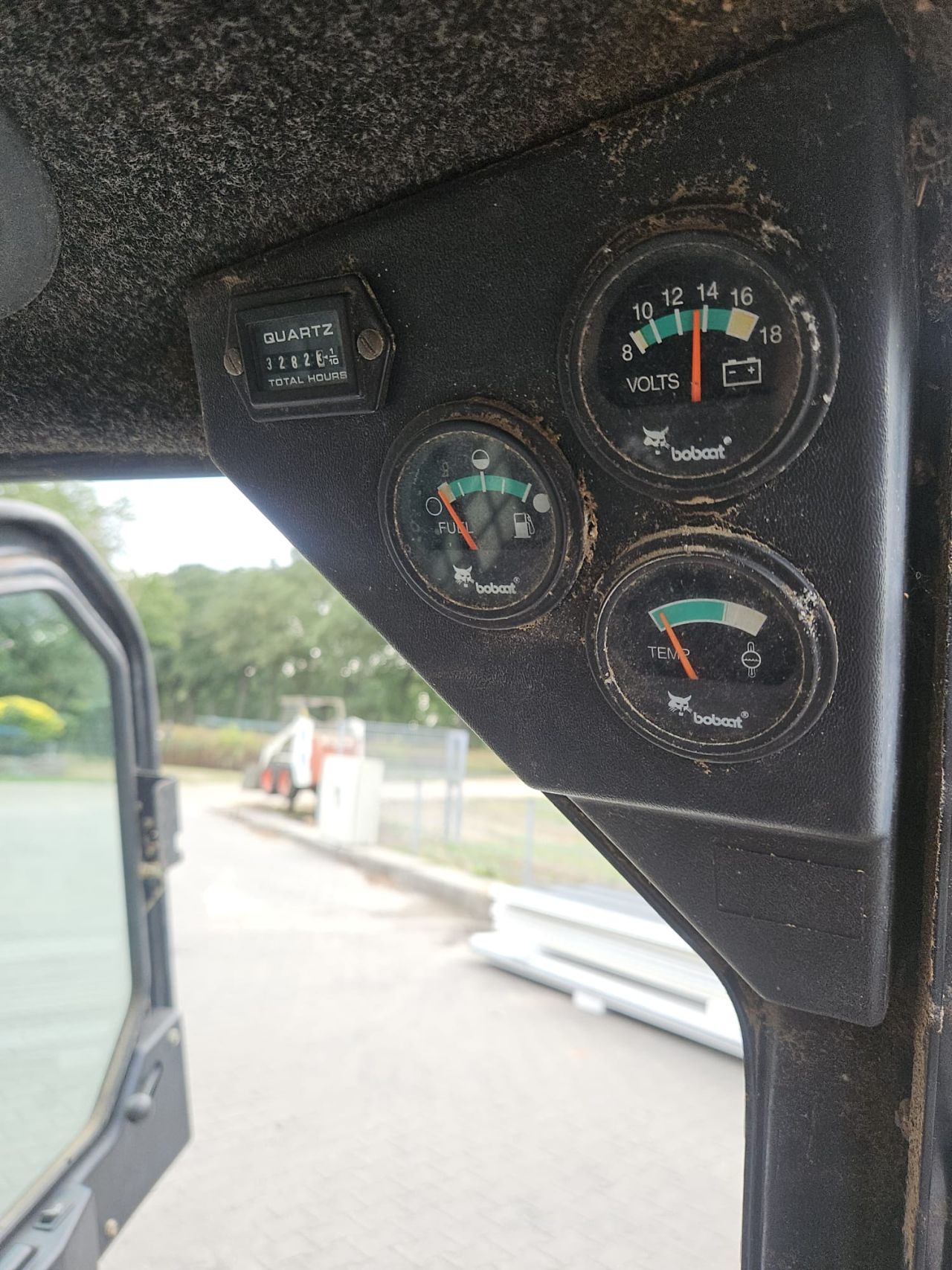 Bobcat 553